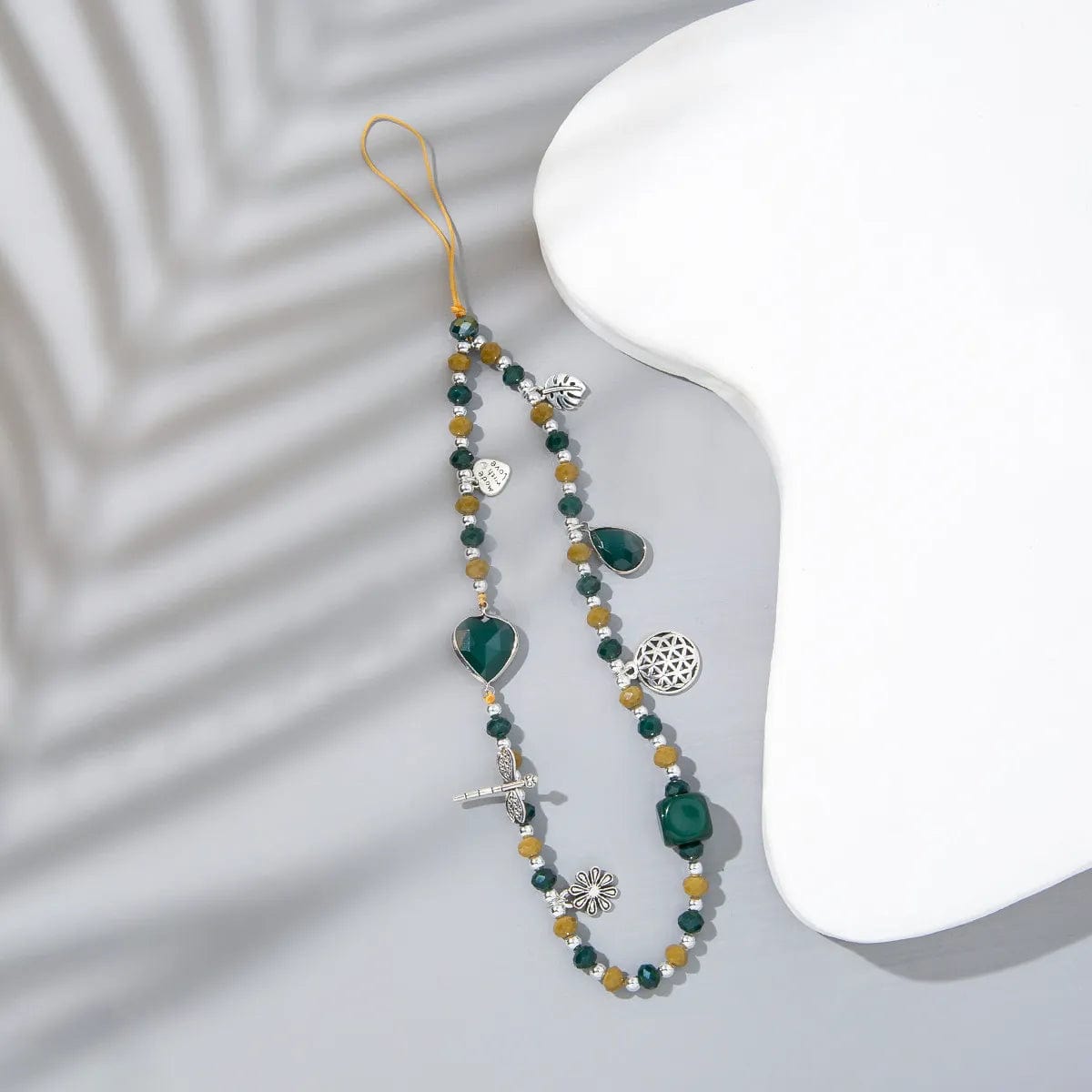 Handykette im böhmischen Stil